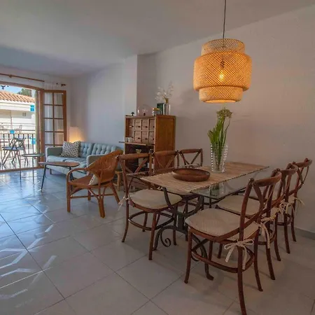 Apartament Calders דירה